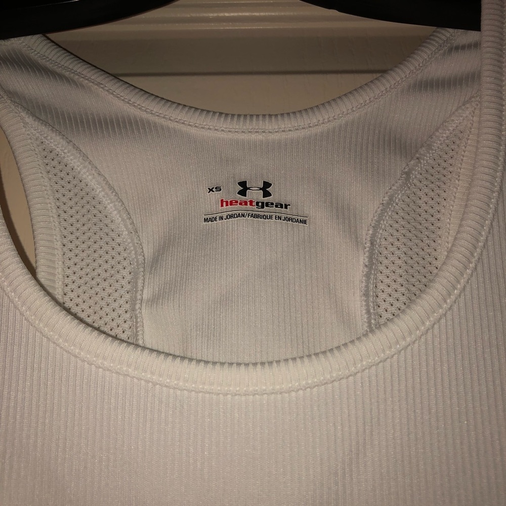 White Under Armour  Workout Tank Top - Picture 3 of 5